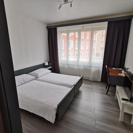Hotel Fleur-De-Lys La Chaux De Fonds Εξωτερικό φωτογραφία