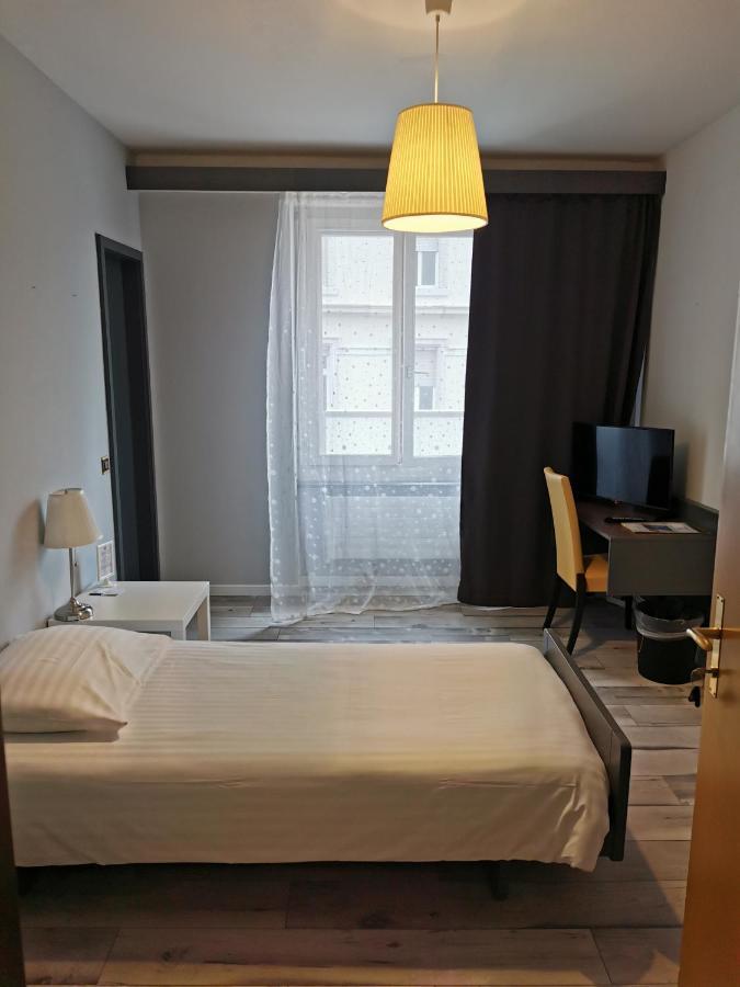 Hotel Fleur-De-Lys La Chaux De Fonds Εξωτερικό φωτογραφία